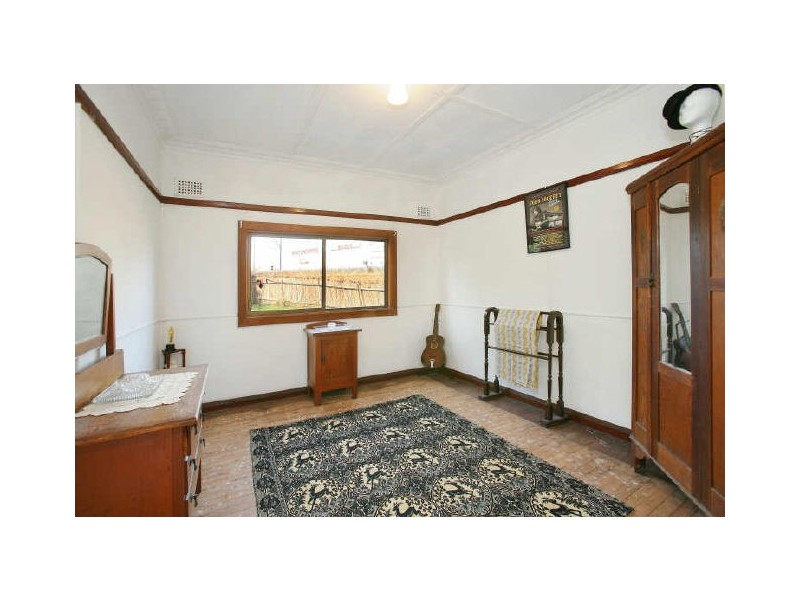 1 William Road, Riverwood NSW 2210