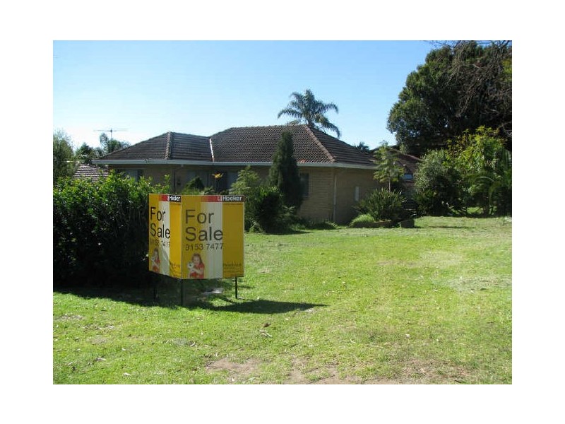 4 Ponderosa Place, Lugarno NSW 2210