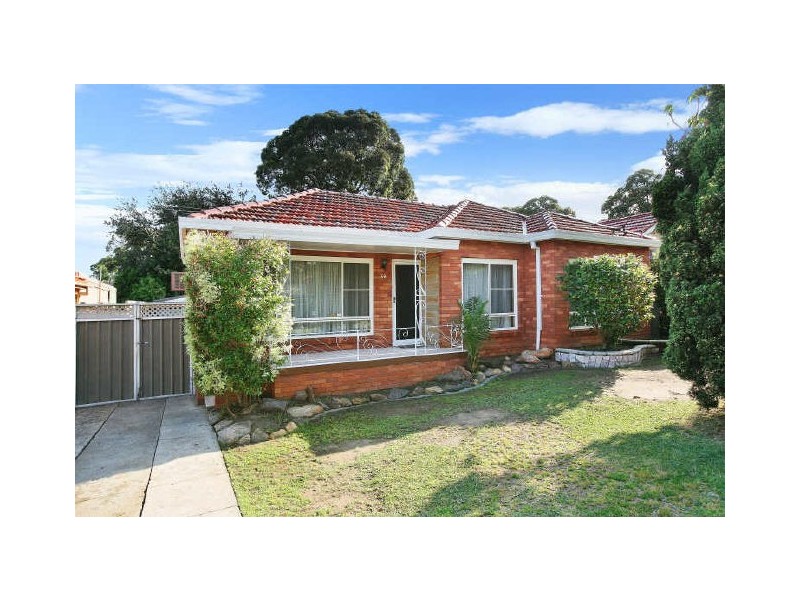 38 Park Street, Peakhurst NSW 2210