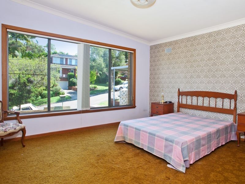 15 Pamela Avenue, Peakhurst Heights NSW 2210