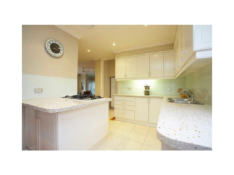 29 Evans Street, Peakhurst NSW 2210