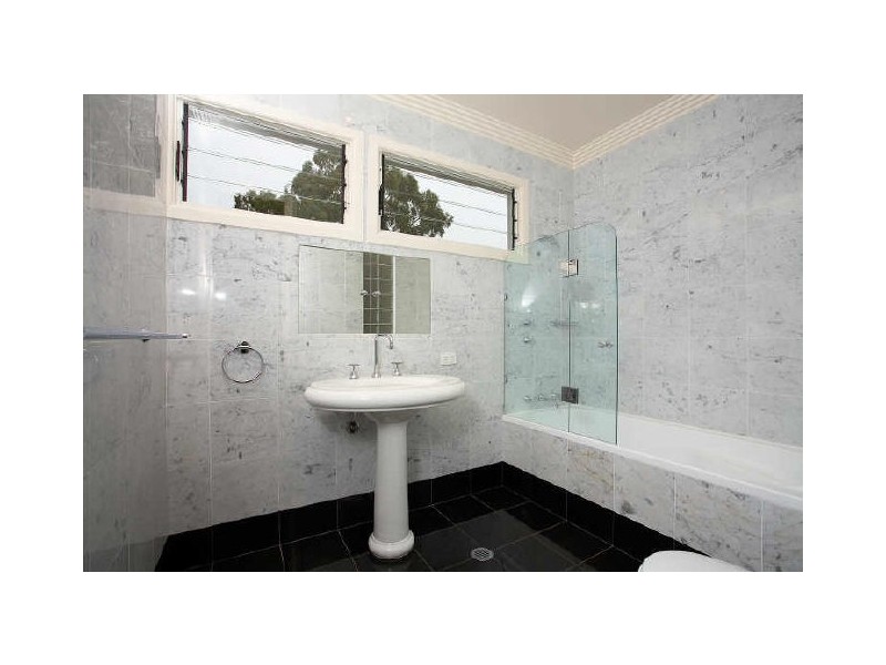 29 Evans Street, Peakhurst NSW 2210