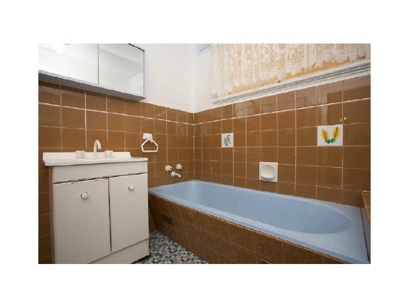 3 Blackbutt Avenue, Lugarno NSW 2210