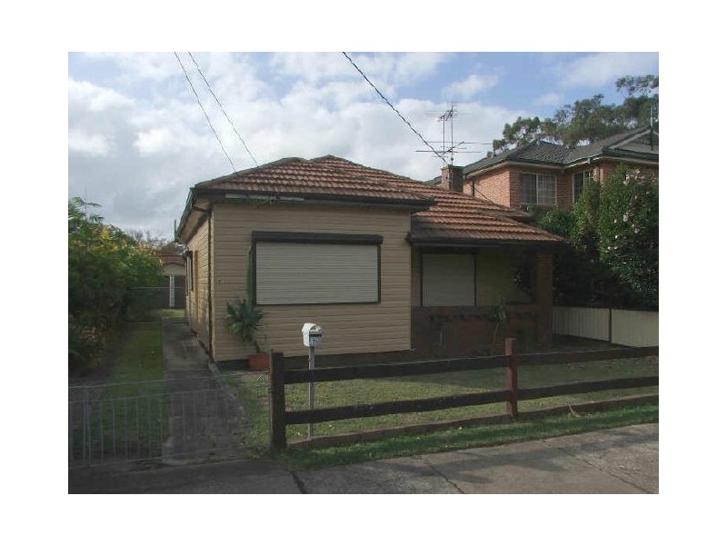 71 Isaac Street, Peakhurst NSW 2210