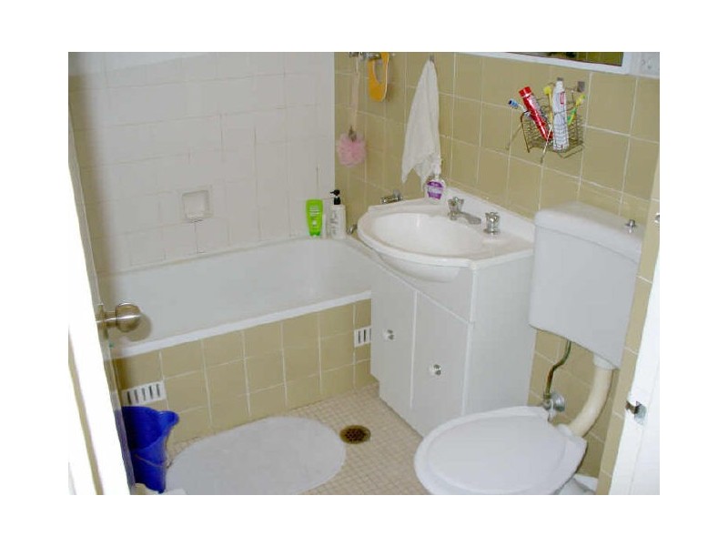 11/98 Victoria Rd, Punchbowl NSW 2196