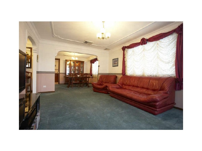 1040 Forest Road, Lugarno NSW 2210