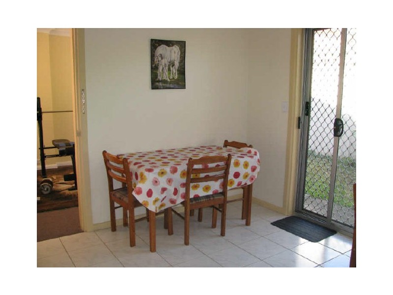 2B Kerrie Crescent, Peakhurst NSW 2210