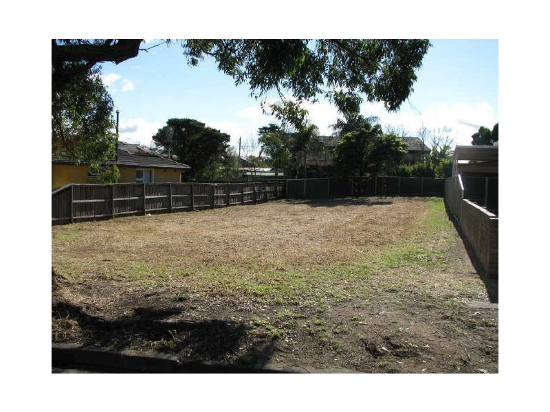 23 Kerrie Crescent, Peakhurst NSW 2210