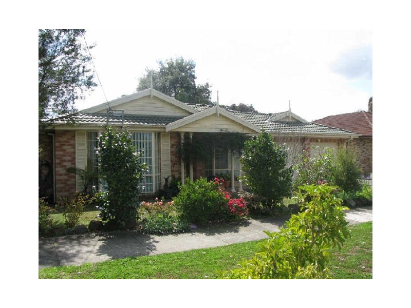 34 Samuel Street, Peakhurst NSW 2210