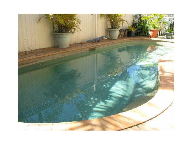 34 Samuel Street, Peakhurst NSW 2210