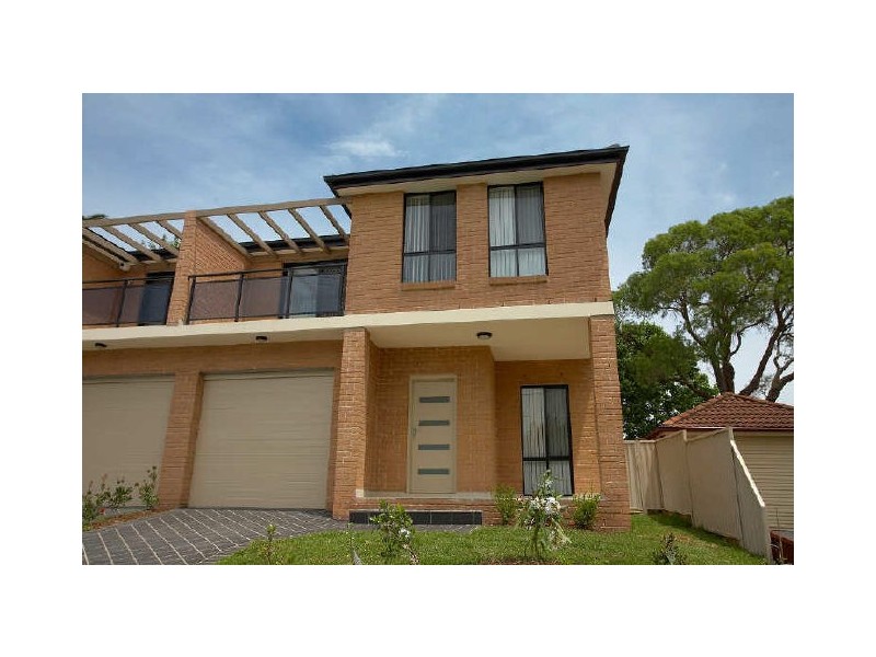 33A Jacques Avenue, Peakhurst NSW 2210