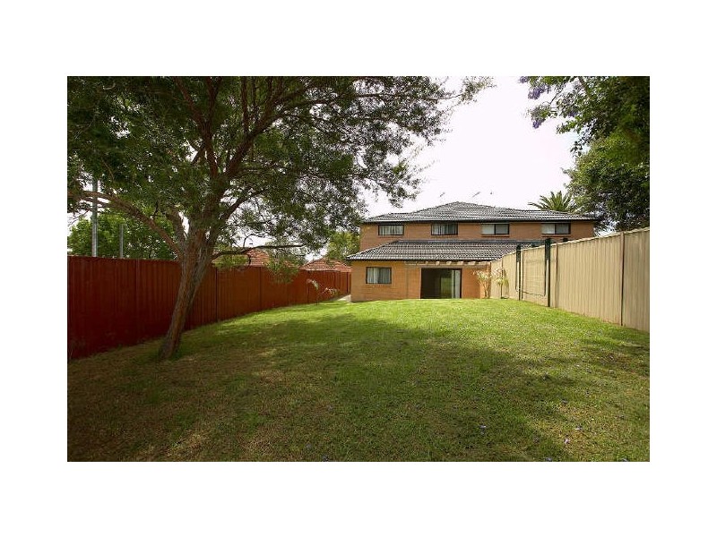 33A Jacques Avenue, Peakhurst NSW 2210