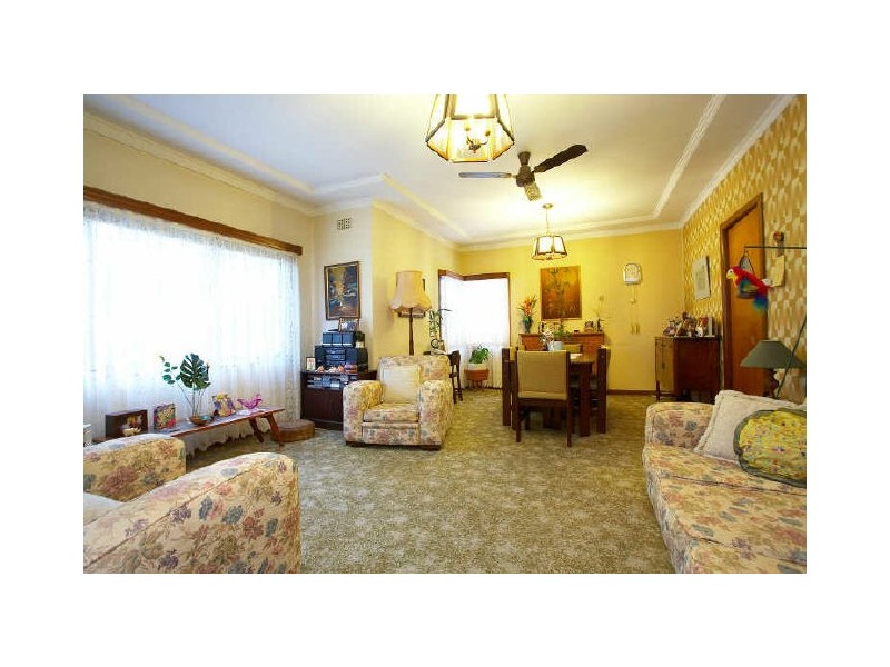 885 Forest Road, Lugarno NSW 2210