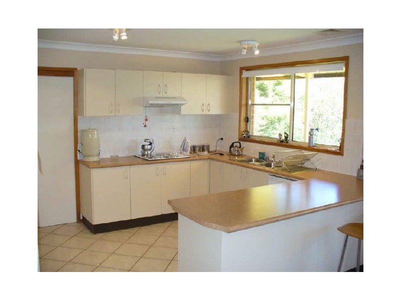 17 Barnes Crescent, Menai NSW 2234