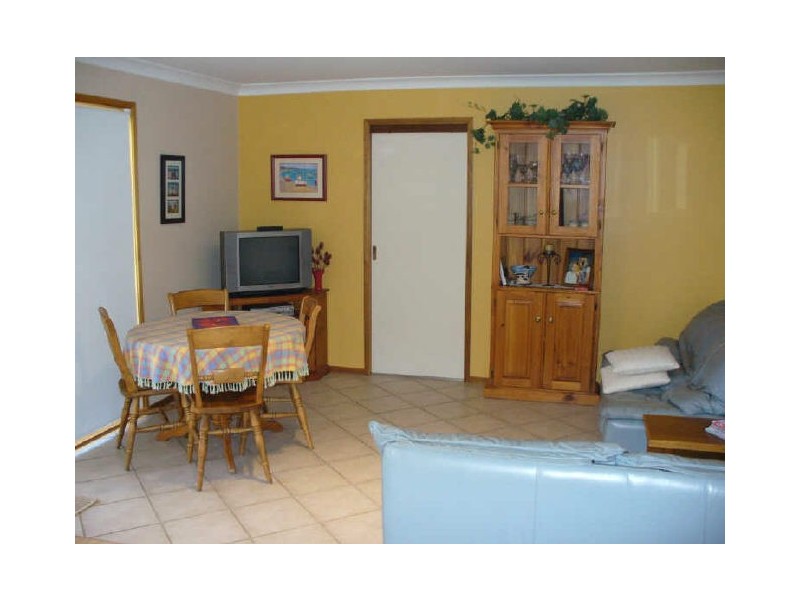 17 Barnes Crescent, Menai NSW 2234