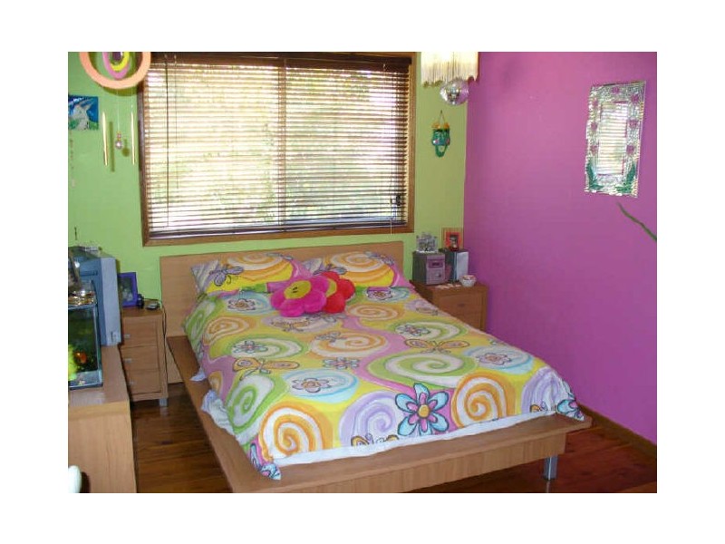 17 Barnes Crescent, Menai NSW 2234