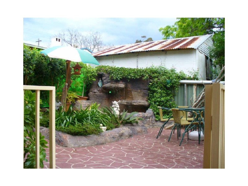 2A Evans Street, Peakhurst NSW 2210
