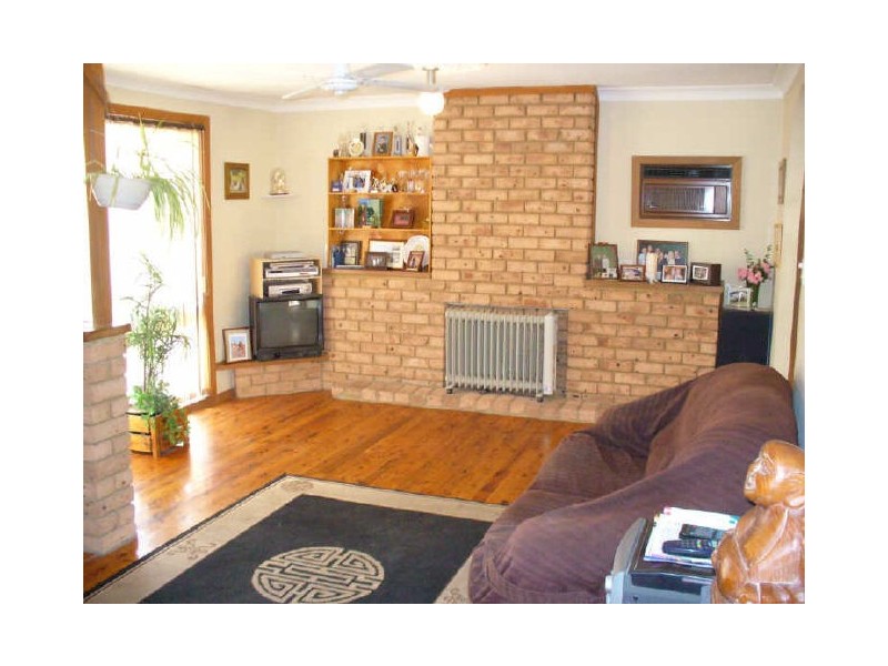 49A Elwin Street, Peakhurst NSW 2210