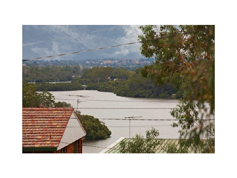 20 Redgum Drive, Lugarno NSW 2210