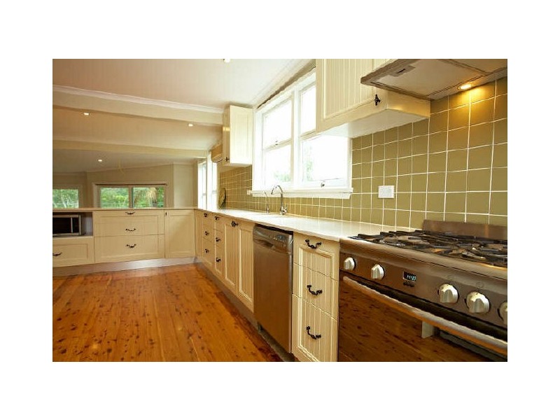 20 Redgum Drive, Lugarno NSW 2210