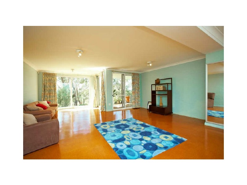 22 Wayne Avenue, Lugarno NSW 2210