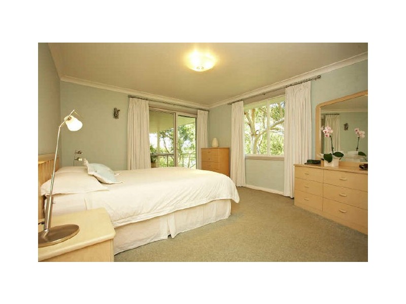 22 Wayne Avenue, Lugarno NSW 2210