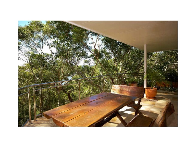 22 Wayne Avenue, Lugarno NSW 2210