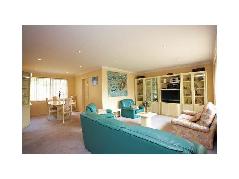 7 Cretney Place, Peakhurst Heights NSW 2210