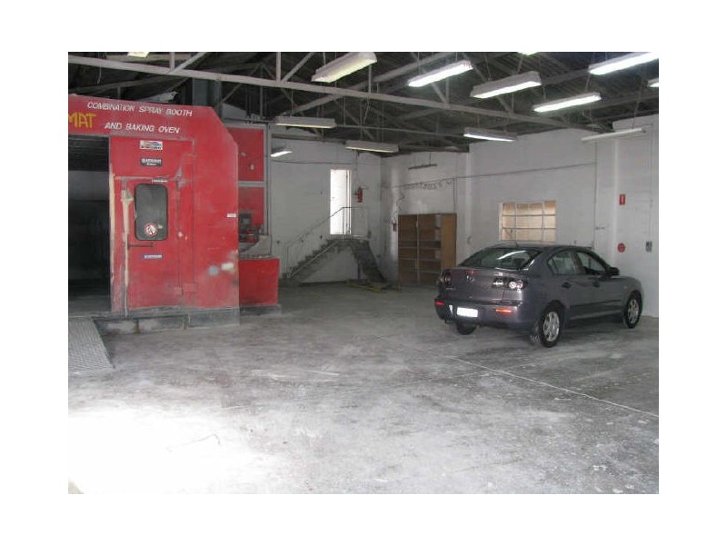 9 Lorraine Street, Peakhurst NSW 2210