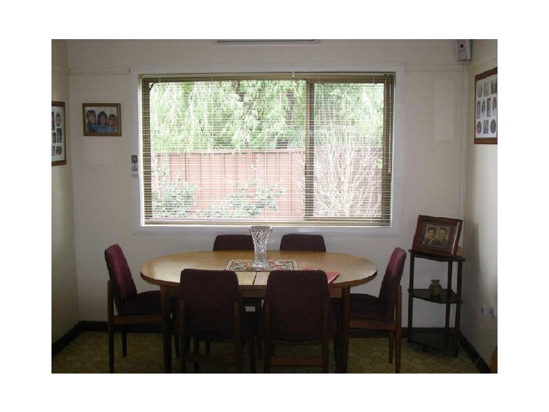 1 Clarke Street North, Peakhurst NSW 2210