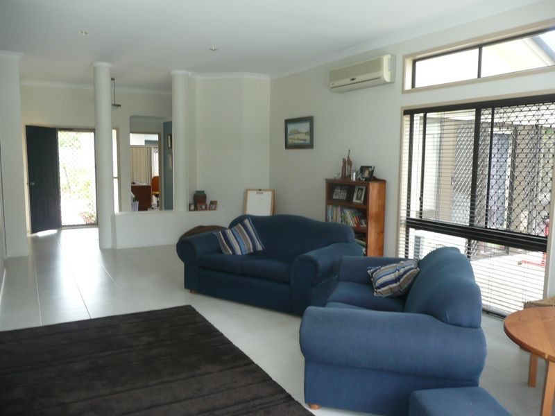 27 Lancewood Drive, Albany Creek QLD 4035