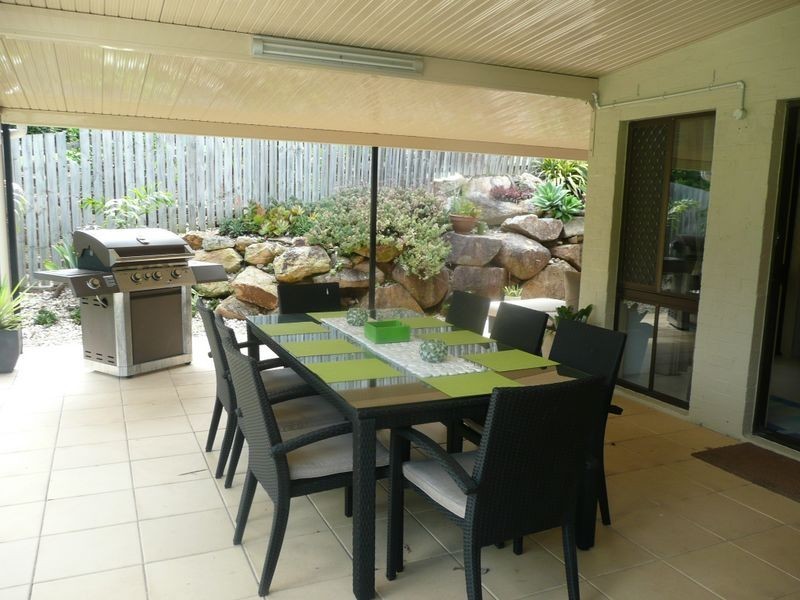 27 Lancewood Drive, Albany Creek QLD 4035