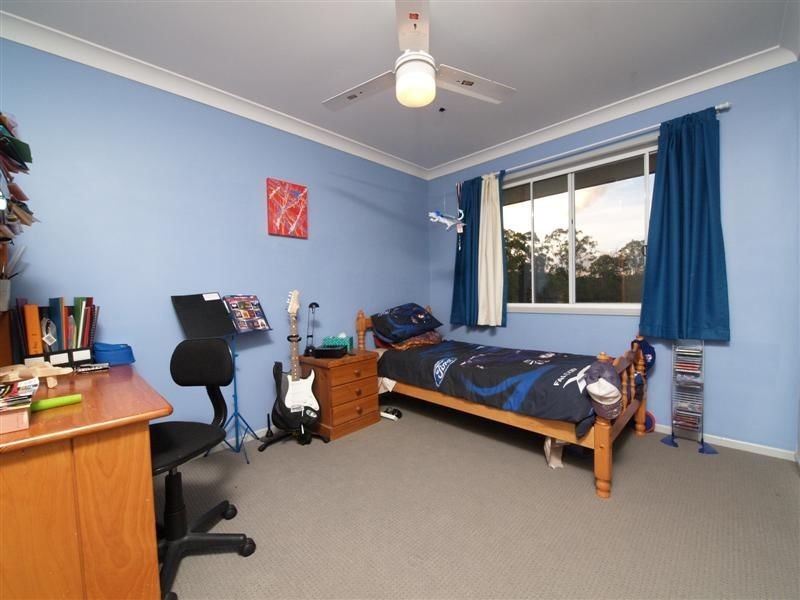 8 Narrabeen Road, Albany Creek QLD 4035