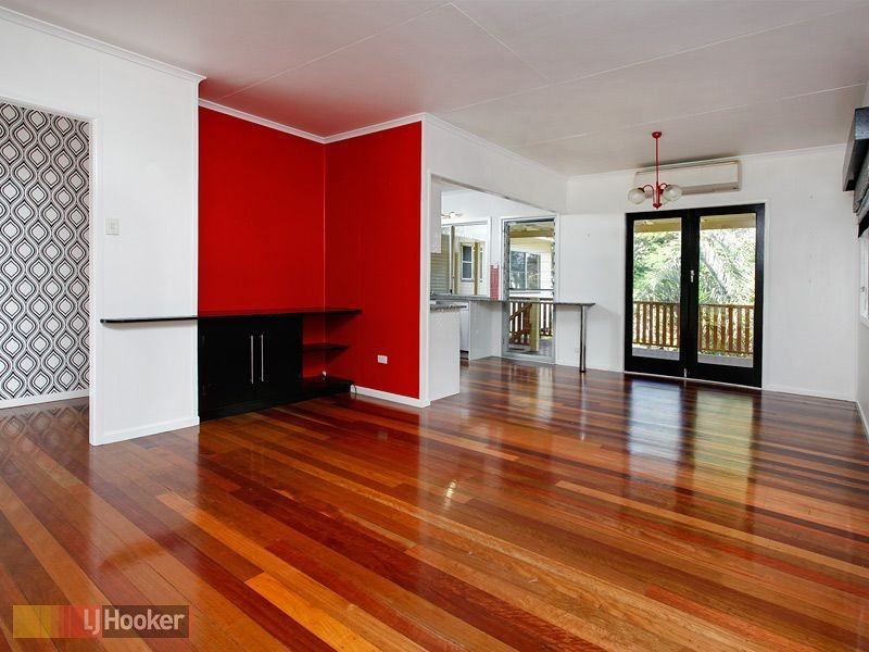 24 Boona Street, Petrie QLD 4502