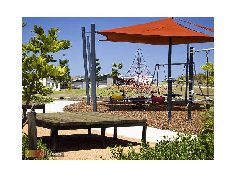 68 Winlock Circuit, Warner QLD 4500