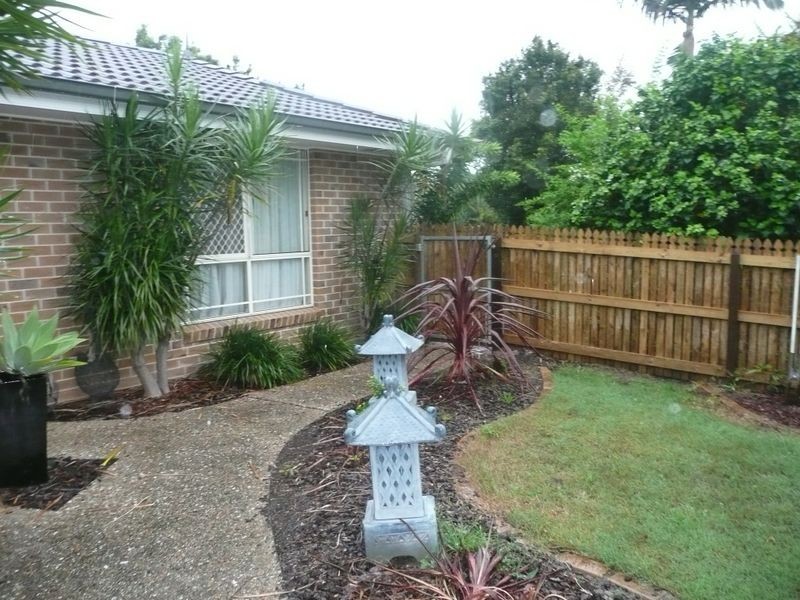 17 Saraband Drive, Eatons Hill QLD 4037