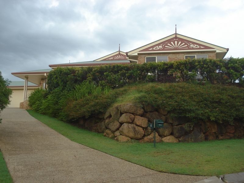 5 Dimbulah Court, Albany Creek QLD 4035