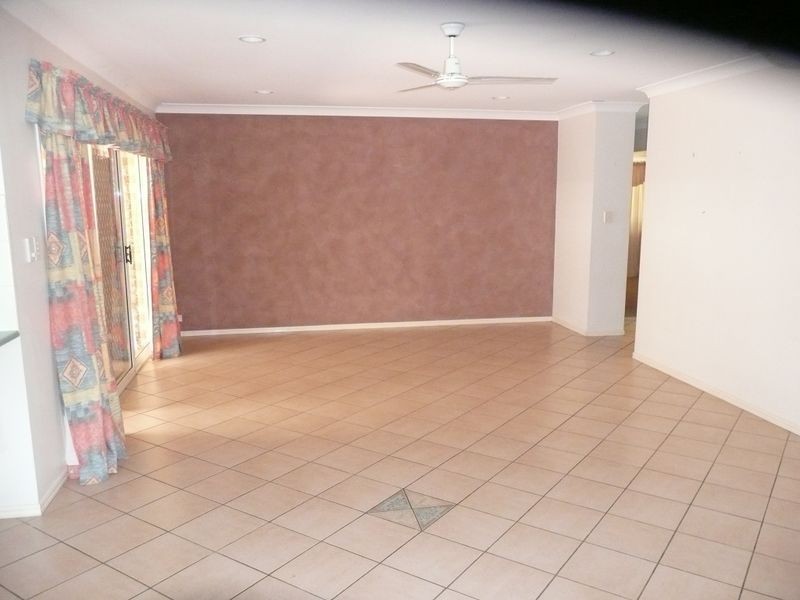 81 Albany Forest Drive, Albany Creek QLD 4035