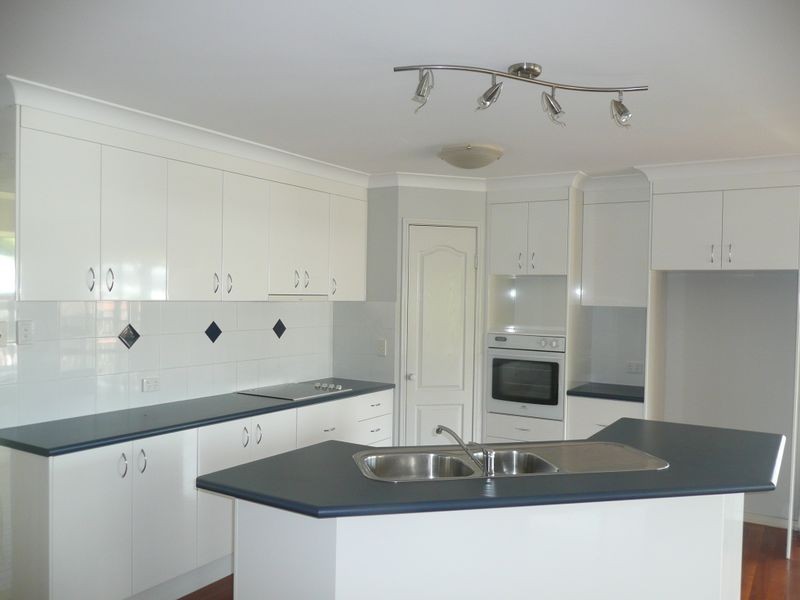 20 Glendore Court, Eatons Hill QLD 4037