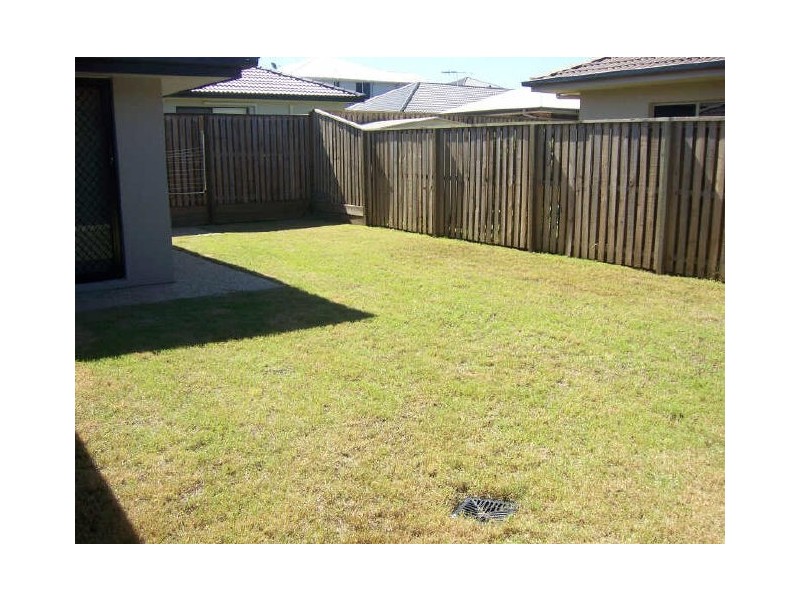2 Shallows Court, Eatons Hill QLD 4037
