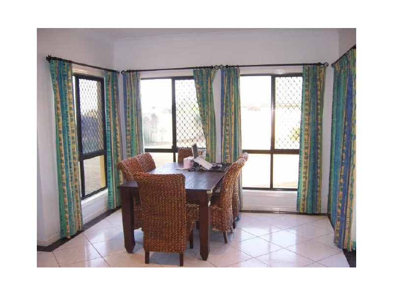 28 Lancewood Drive, Albany Creek QLD 4035