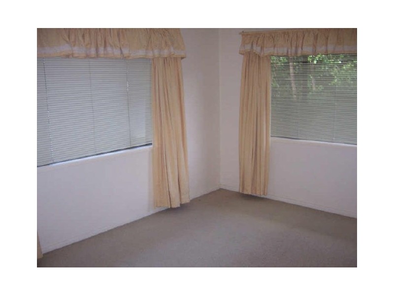 10 Malvern Road, Albany Creek QLD 4035