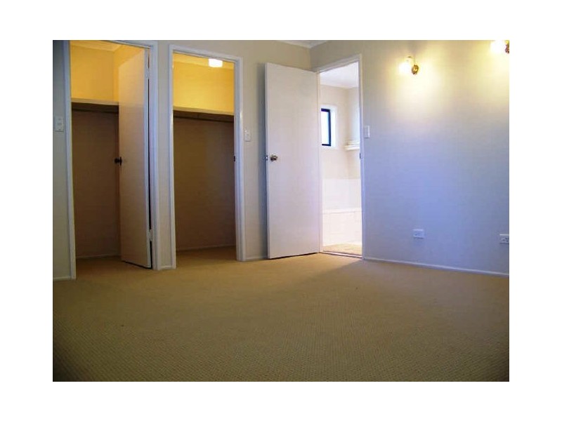 Bridgeman Downs QLD 4035