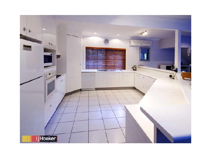 Eatons Hill QLD 4037