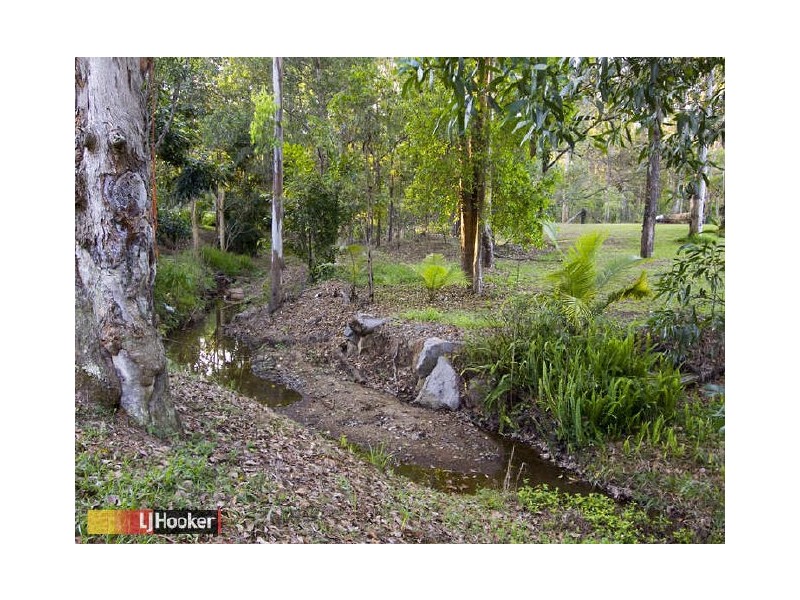 Eatons Hill QLD 4037