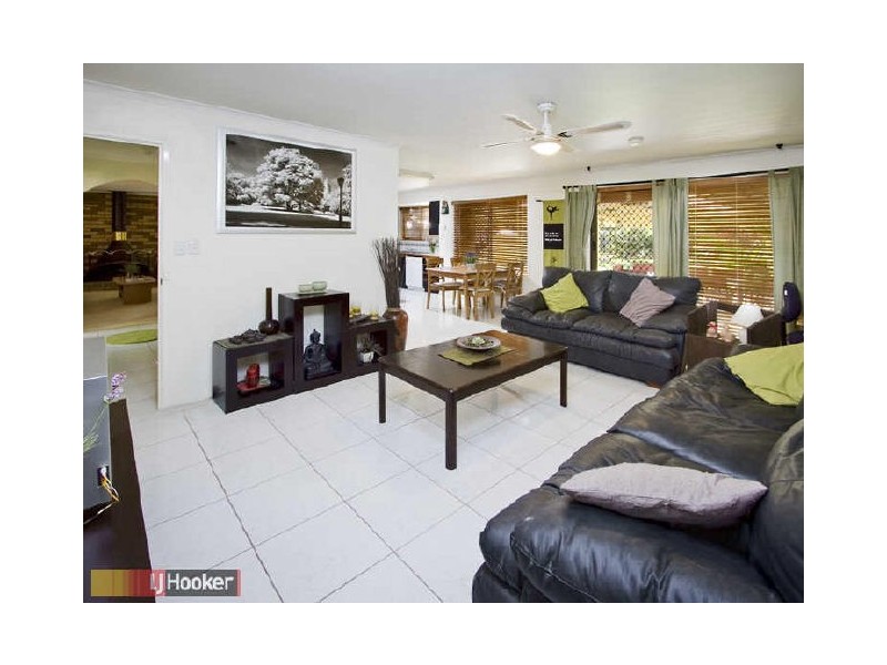 7 Chestnut Drive, Murrumba Downs QLD 4503