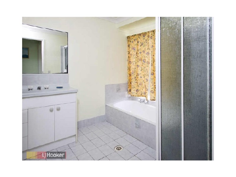 6 Sabu Court, Mcdowall QLD 4053