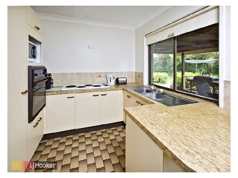 4 Cassowary St, Albany Creek QLD 4035