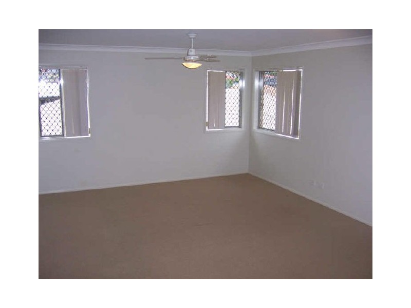 2 Bison Court, Warner QLD 4500