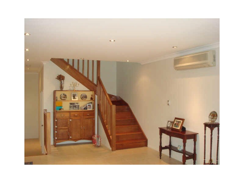 85 Hillenvale Avenue, Arana Hills QLD 4054